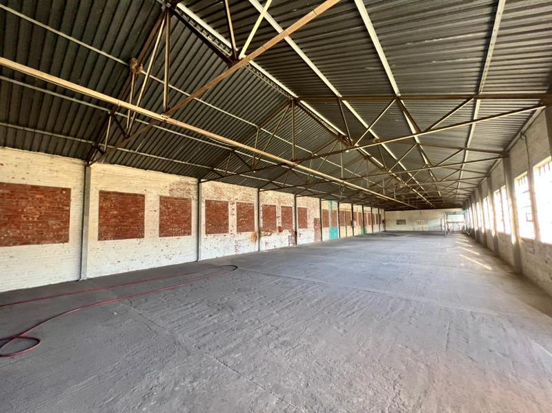 To Let commercial Property for Rent in Markman Industrial Eastern Cape